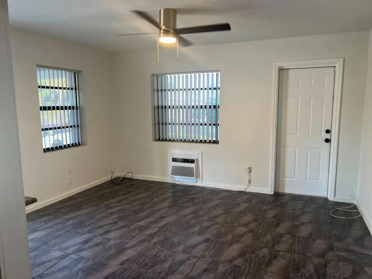 1202 living at 1202 S M Street, Lake Worth Beach