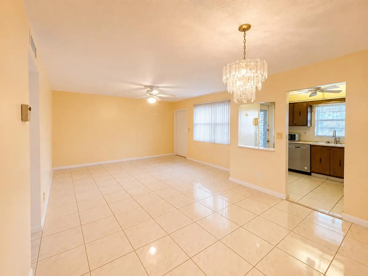 4A6E8FBA-633F-494C-BD0E-D5BB5771F002 at 5300 WASHINGTON Street S313, Hollywood