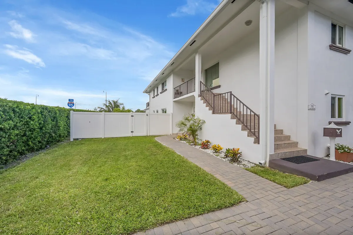 03_1 (3) at 1702 S Ocean Boulevard 1, Delray Beach