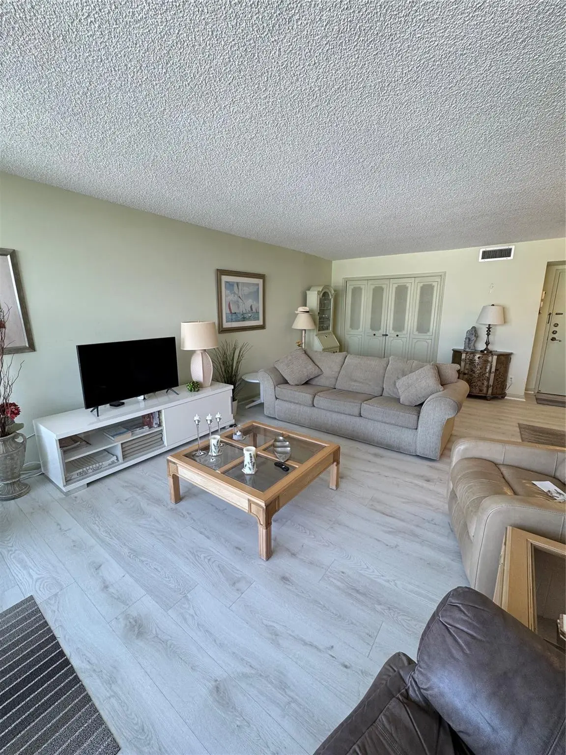 Photo 8 at 5200 N Ocean Boulevard 506, Lauderdale-By-The-Sea
