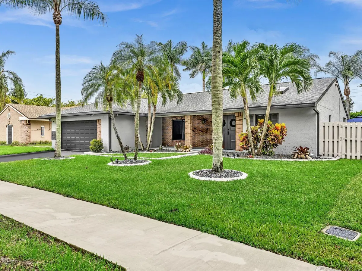 01-FPP00336 at 1341 White Stone Way, Davie