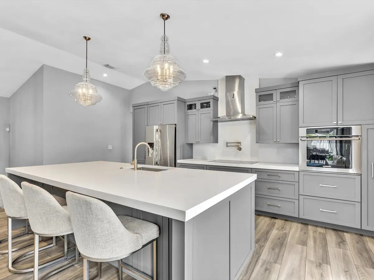 18-FPP00421 at 1341 White Stone Way, Davie