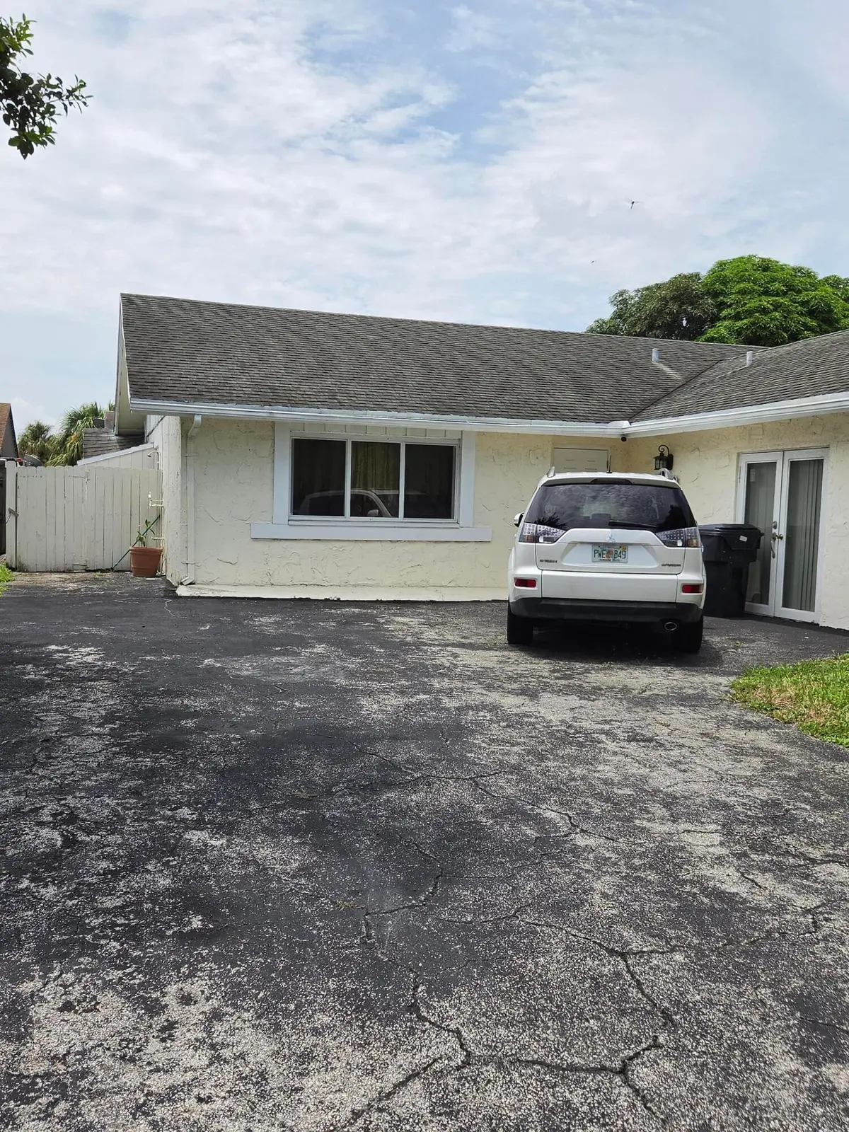 7520 Front at 7520 SW 6TH Court, North Lauderdale