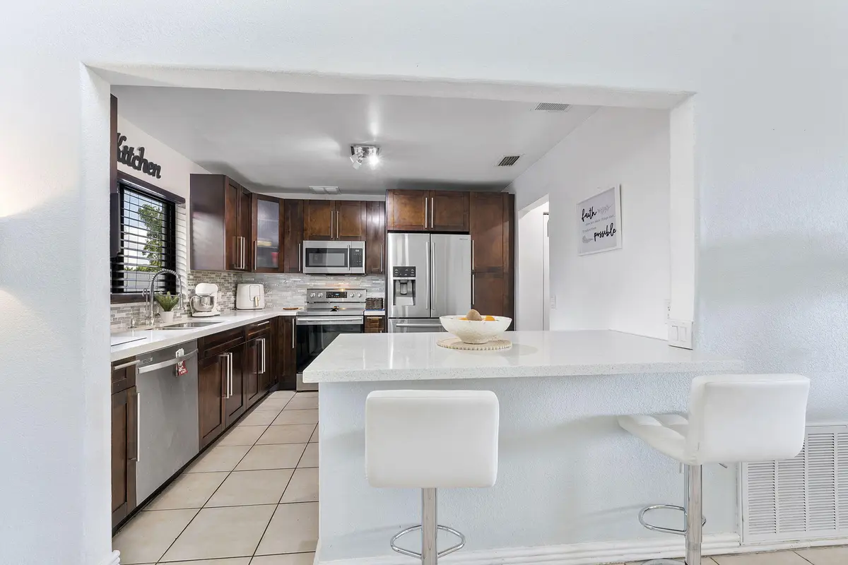 22-web-or-mls-DSC04798 at 400 NW 98TH Avenue, Pembroke Pines
