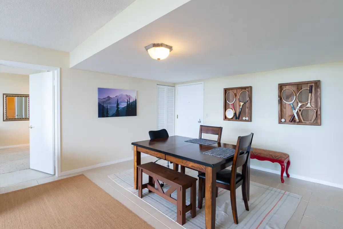 © Clark- 2400 Presidential Way 1505-005 at 2400 PRESIDENTIAL Way 1505, West Palm Beach