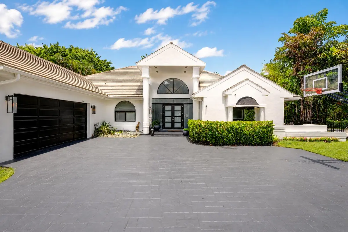 DSC5301 at 1812 SW 17th Street, Boca Raton