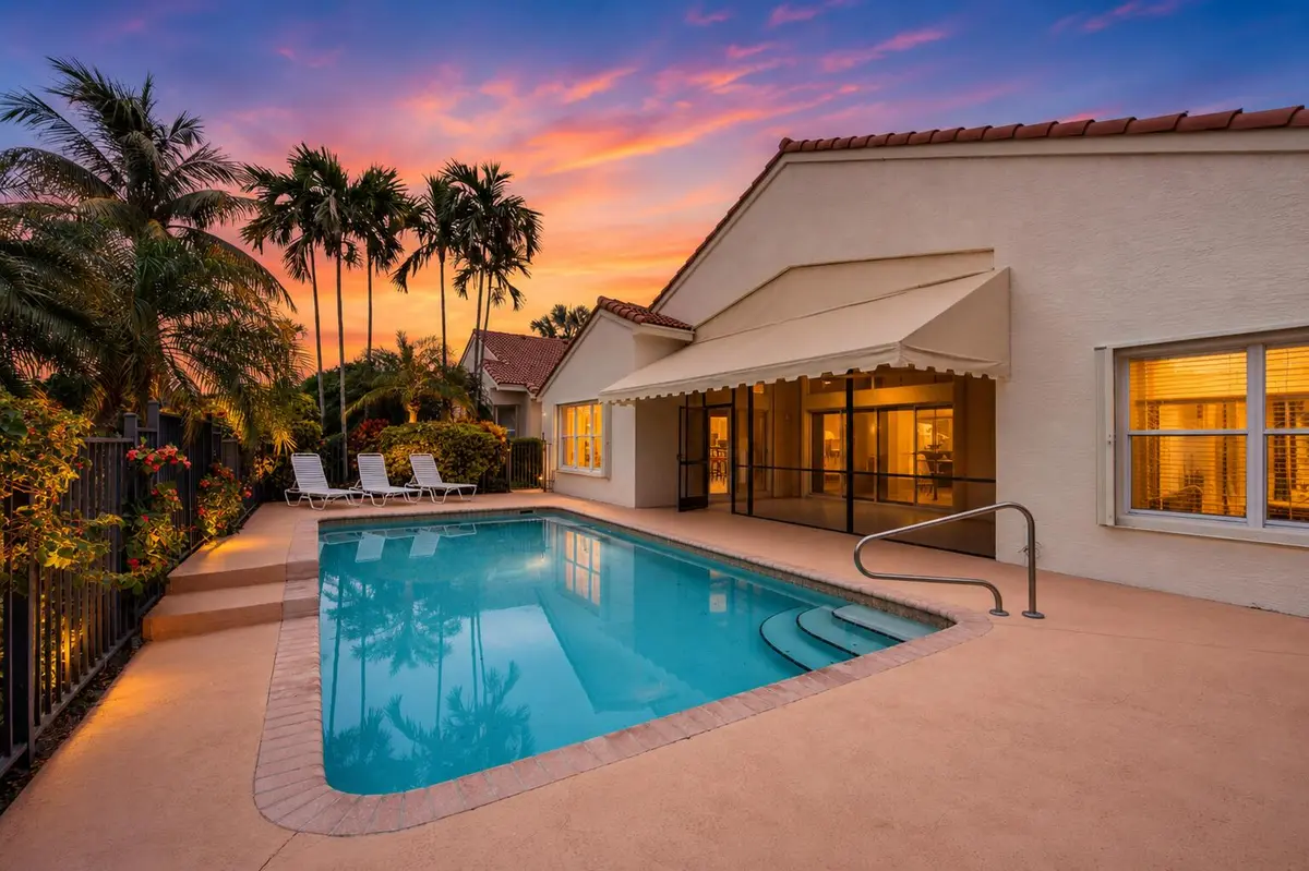pool at night at 7417 Lahana Circle, Boynton Beach