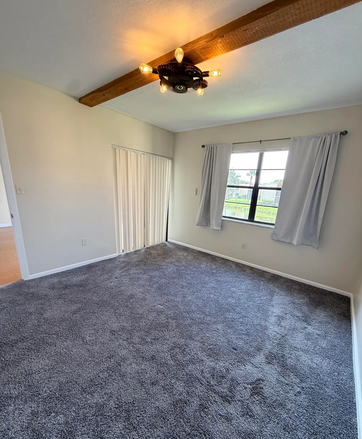 IMG_1345 at 2050 Oleander Boulevard 6-202, Fort Pierce