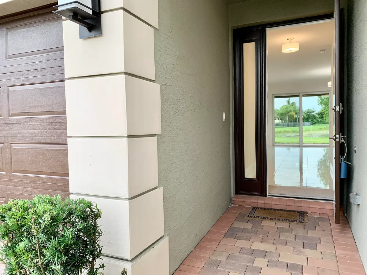 Entrance at 9754 Celtic Sea Lane, Delray Beach