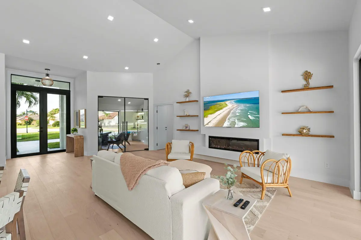 9-web-or-mls-A7403611 at 11320 Boca Woods Lane, Boca Raton