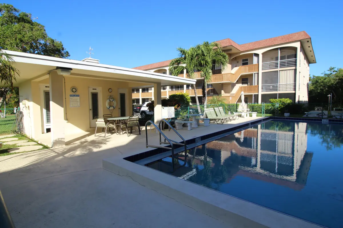 IMG_7439 at 651 PINE Drive 101, Pompano Beach