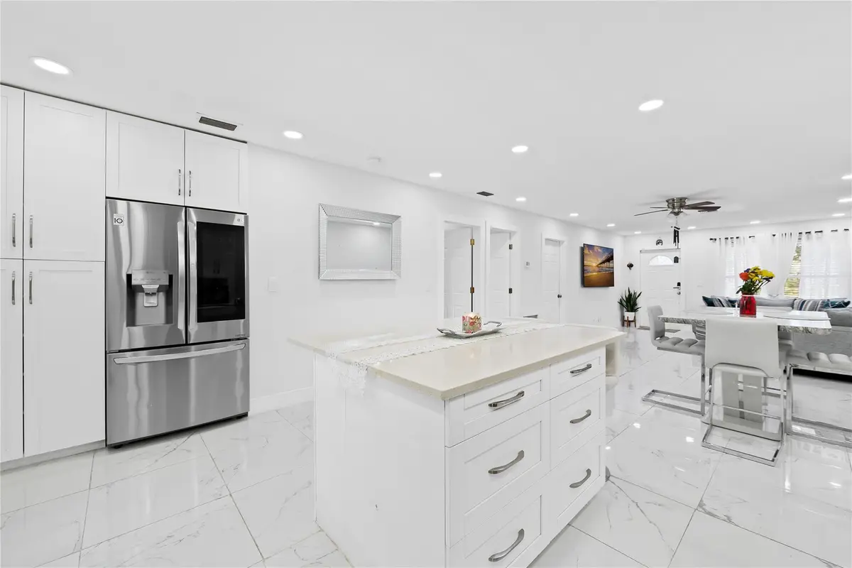 Photo 8 at 4010 CORAL SPRINGS Drive, Coral Springs