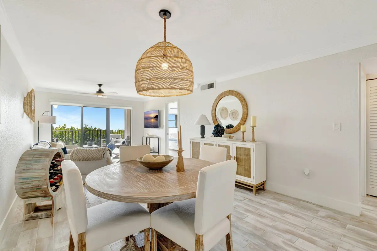 4-web-or-mls-3A5A4411 at 7420 S OCEAN Drive 215, Jensen Beach