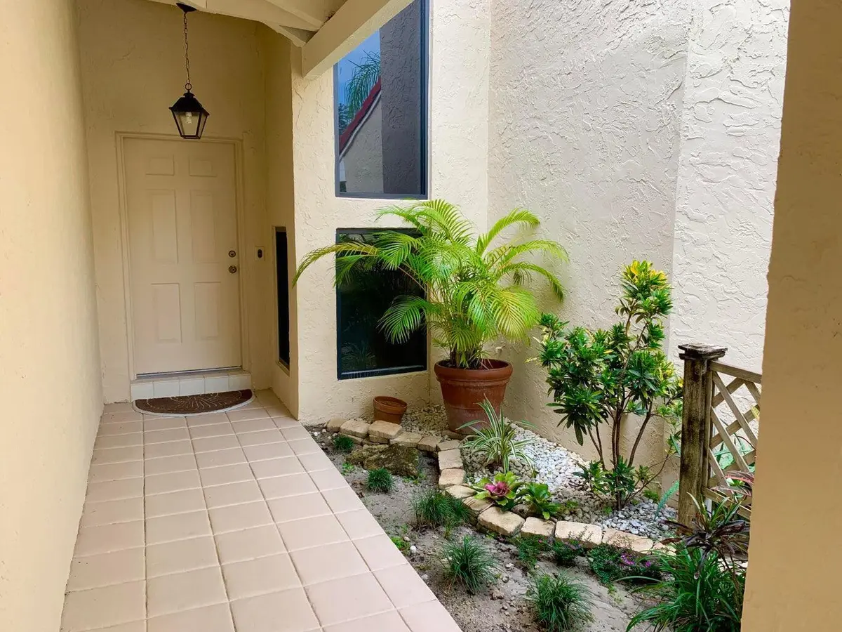 Image 1 at 723 Windermere Way, Palm Beach Gardens
