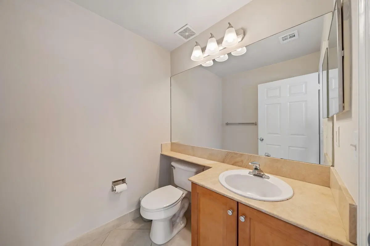 7-web-or-mls-DSC07148 at 11789 Saint Andrews Place 106, Wellington