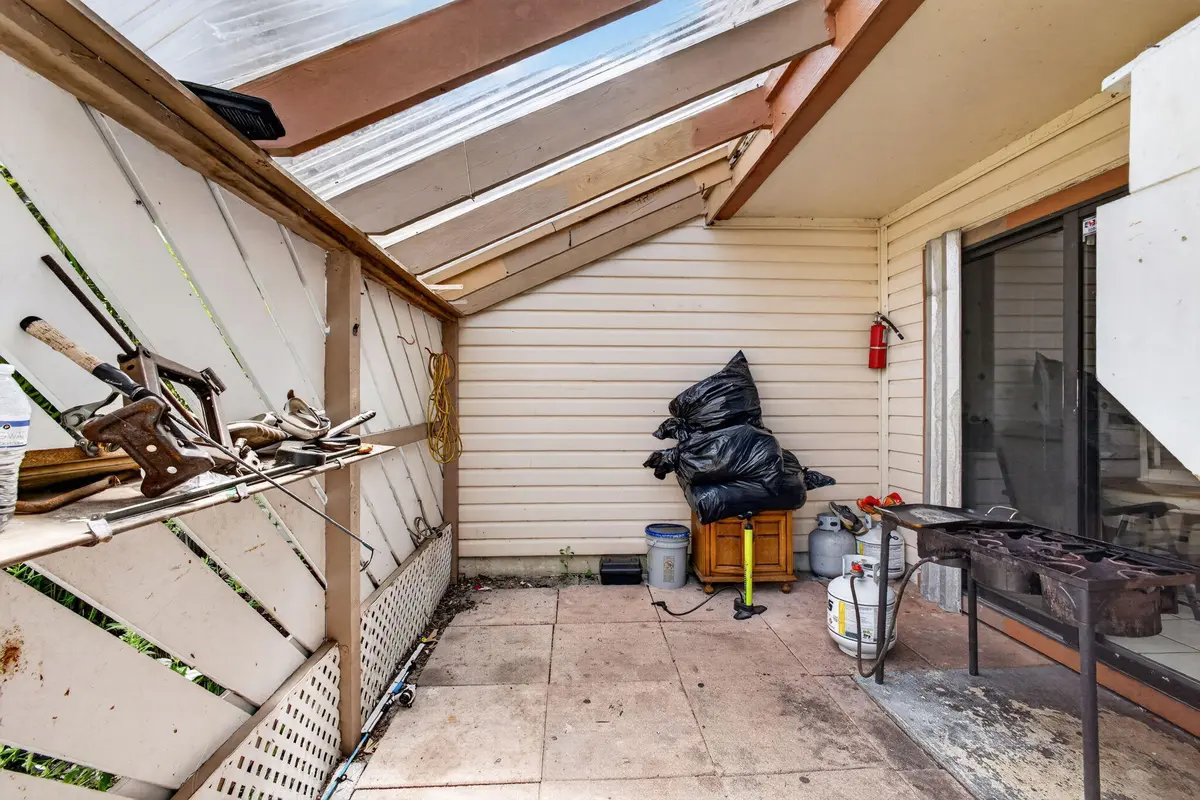 6-web-or-mls-5D1A9915 at 110 SHERWOOD Circle 4C, Jupiter