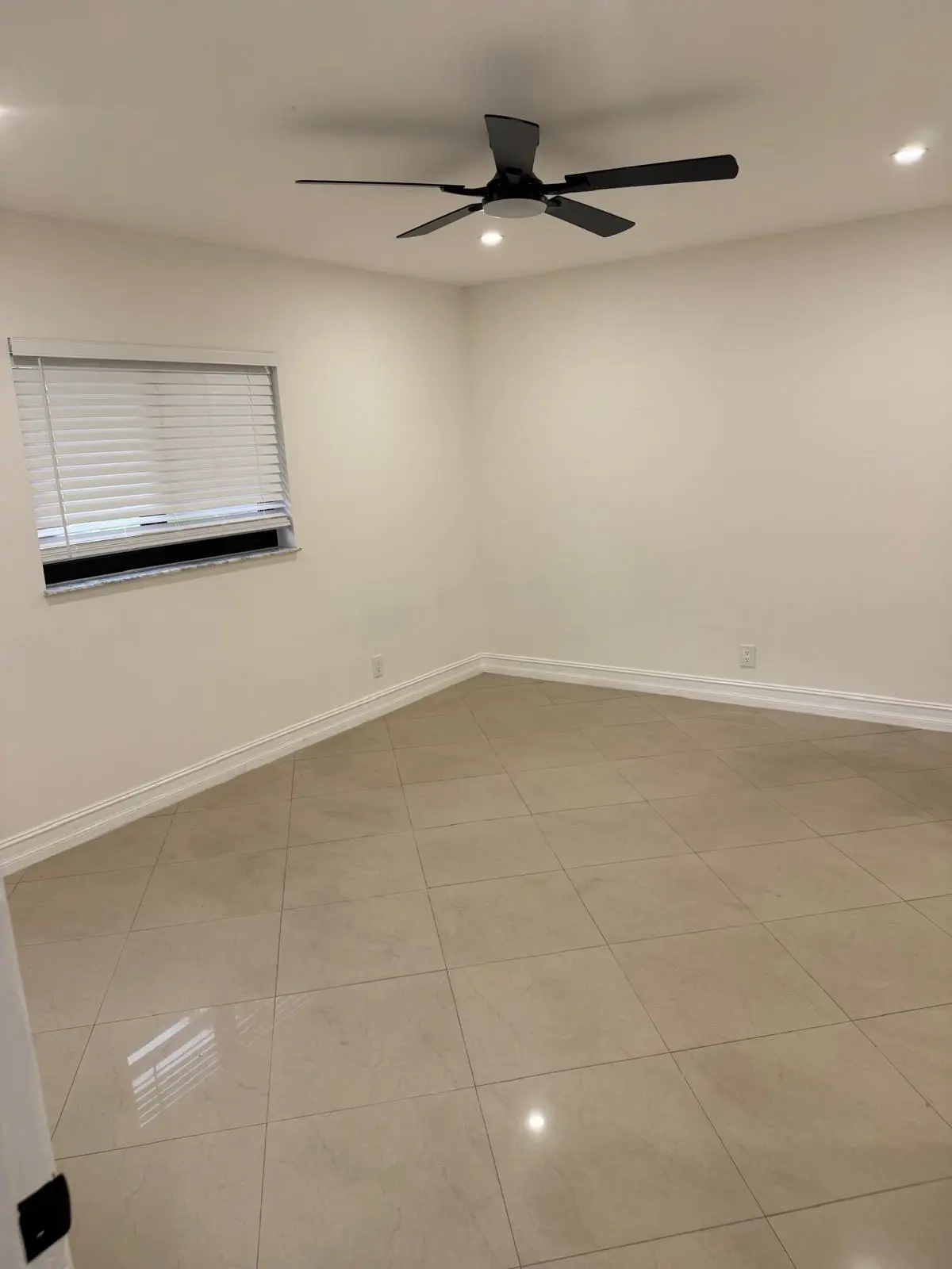 image5 at 7000 TYLER Street, Hollywood