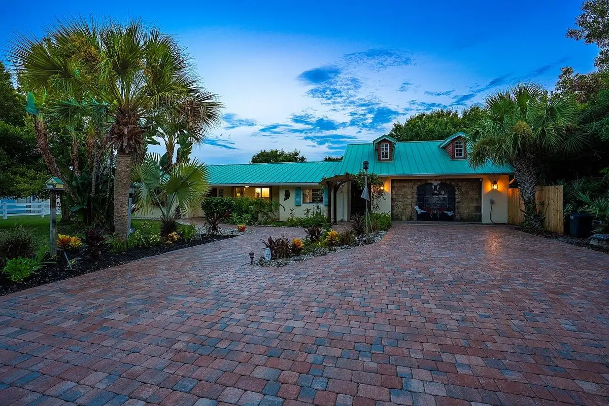 3955-Fooshe-Ave-Twilights-HigMedia-013-1 at 3955 FOOSHE Avenue, Sebastian