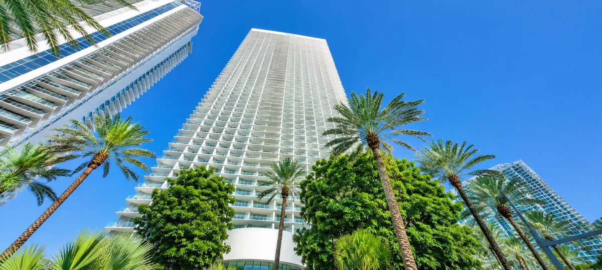 Jade Signature Among Palms Early Morning at 16901 Collins Avenue 3002, Sunny Isles Beach
