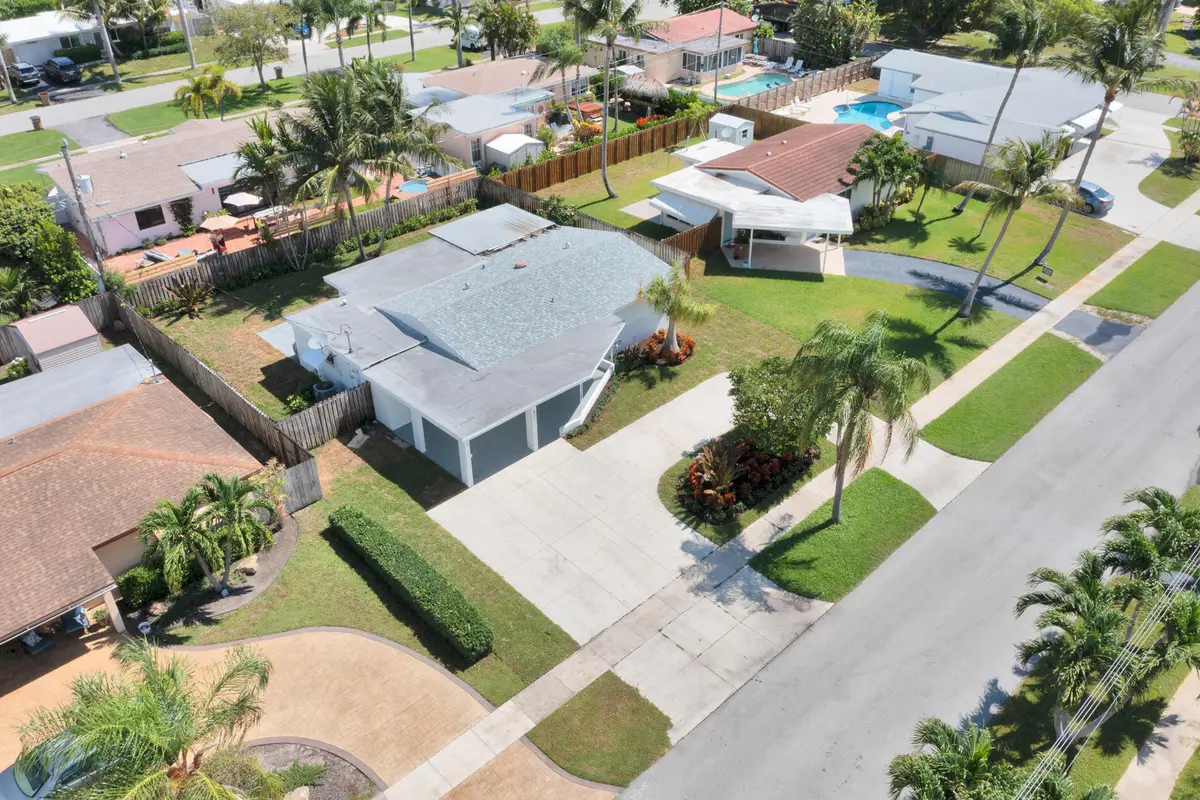 drone-3 at 921 SE 15th Court, Deerfield Beach