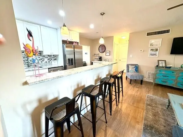 Kitchen Serving Bar at 2005 5TH Street, Vero Beach