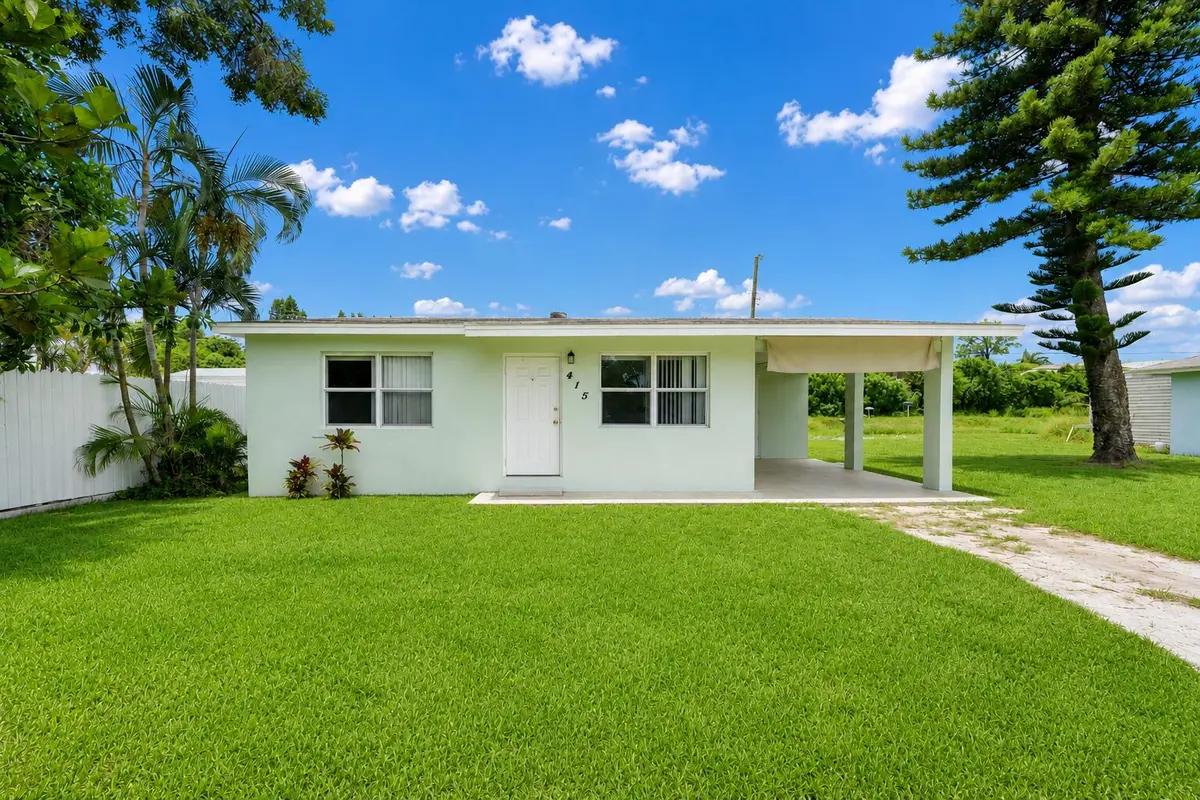 415 Fleming Ave – Single Family Home at 415 FLEMING Avenue, Greenacres