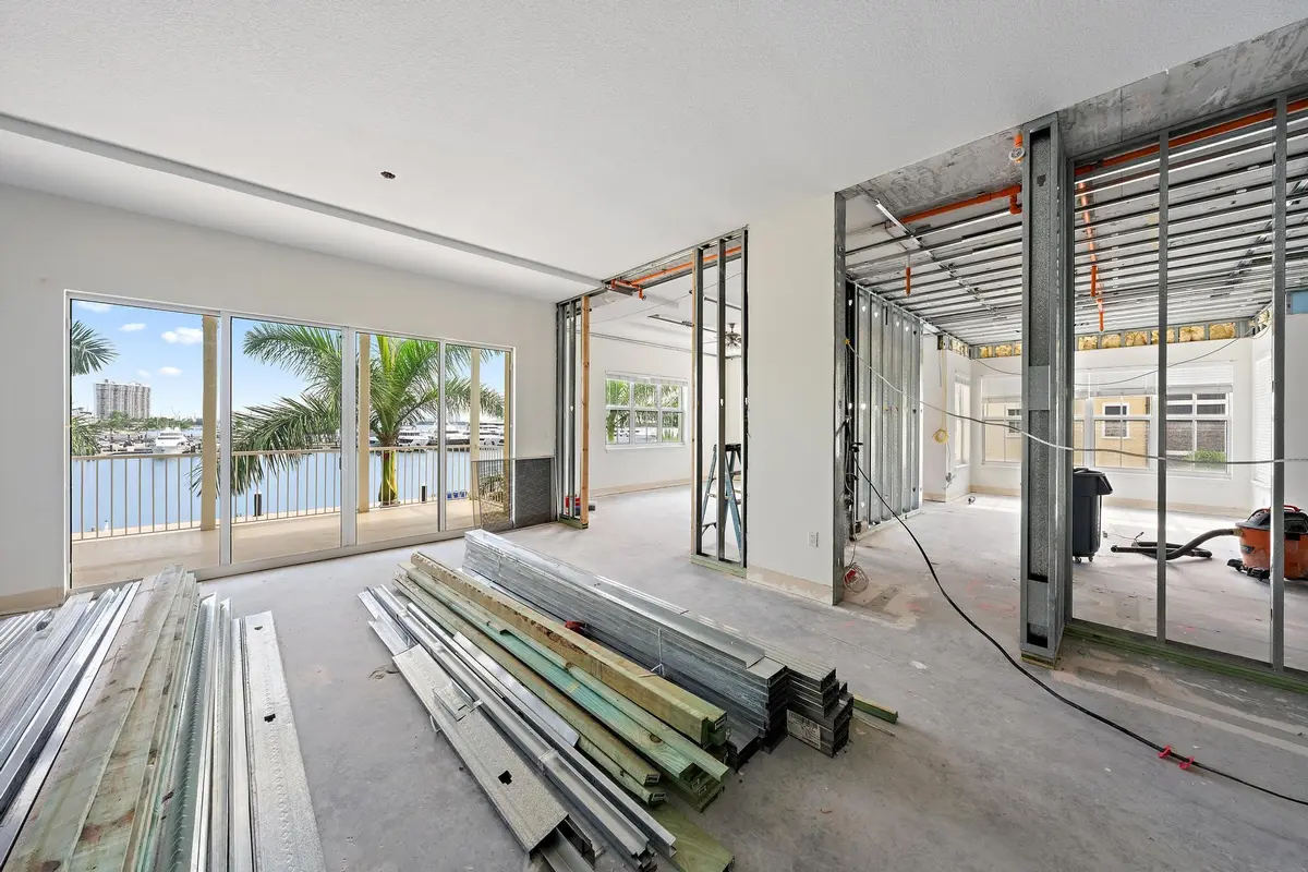 3920 N Flagler Dr 301-9 at 3920 N Flagler Drive 301, West Palm Beach
