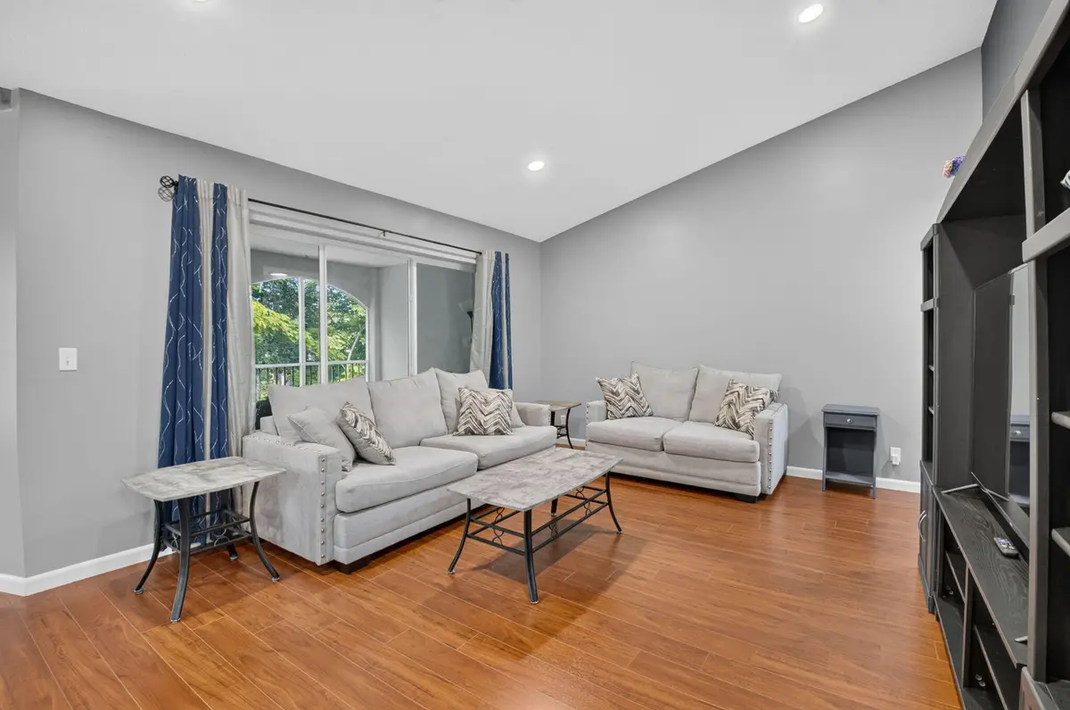 7-web-or-mls-DSC_4191 at 815 W BOYNTON BEACH Boulevard 15-202, Boynton Beach