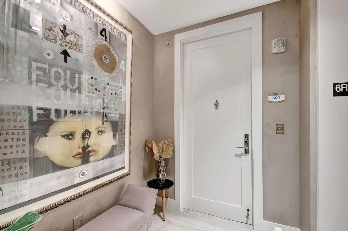 Foyer at 2 WATER CLUB Way 601, North Palm Beach