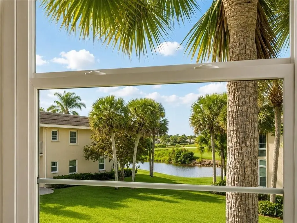 3A at 35 VISTA GARDENS Trail 205, Vero Beach
