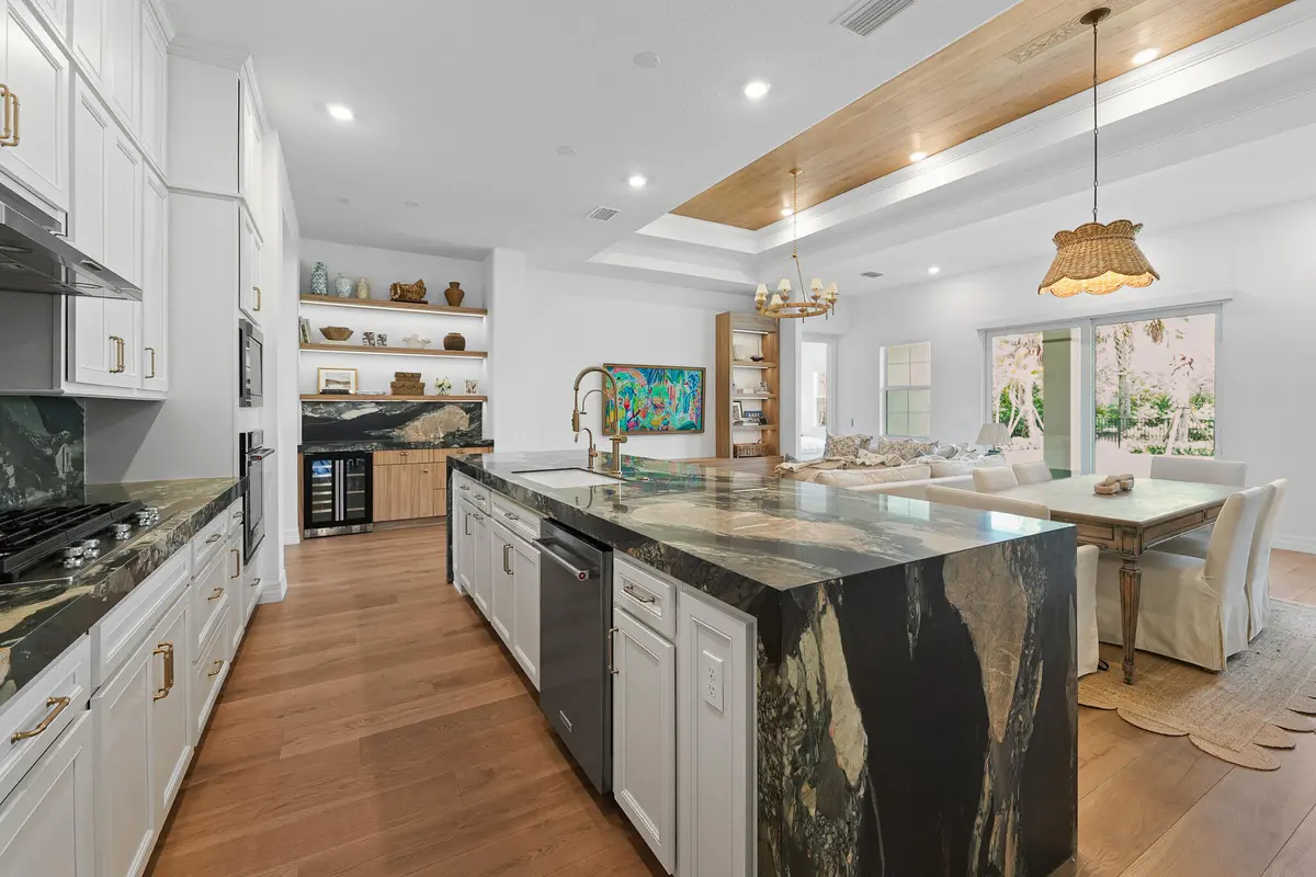Kitchen at 10799 STELLAR Circle, Palm Beach Gardens