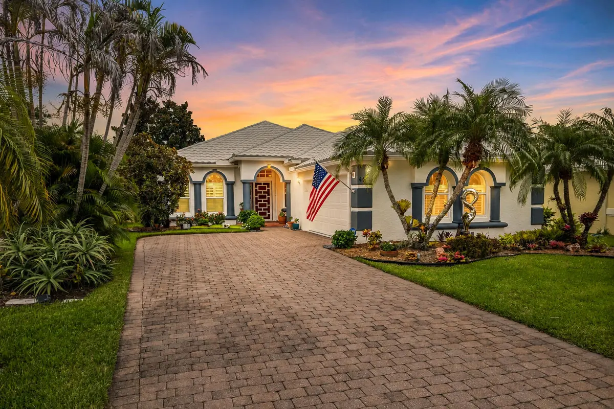 File.1.1 at 4603 NW RED MAPLE Drive, Jensen Beach