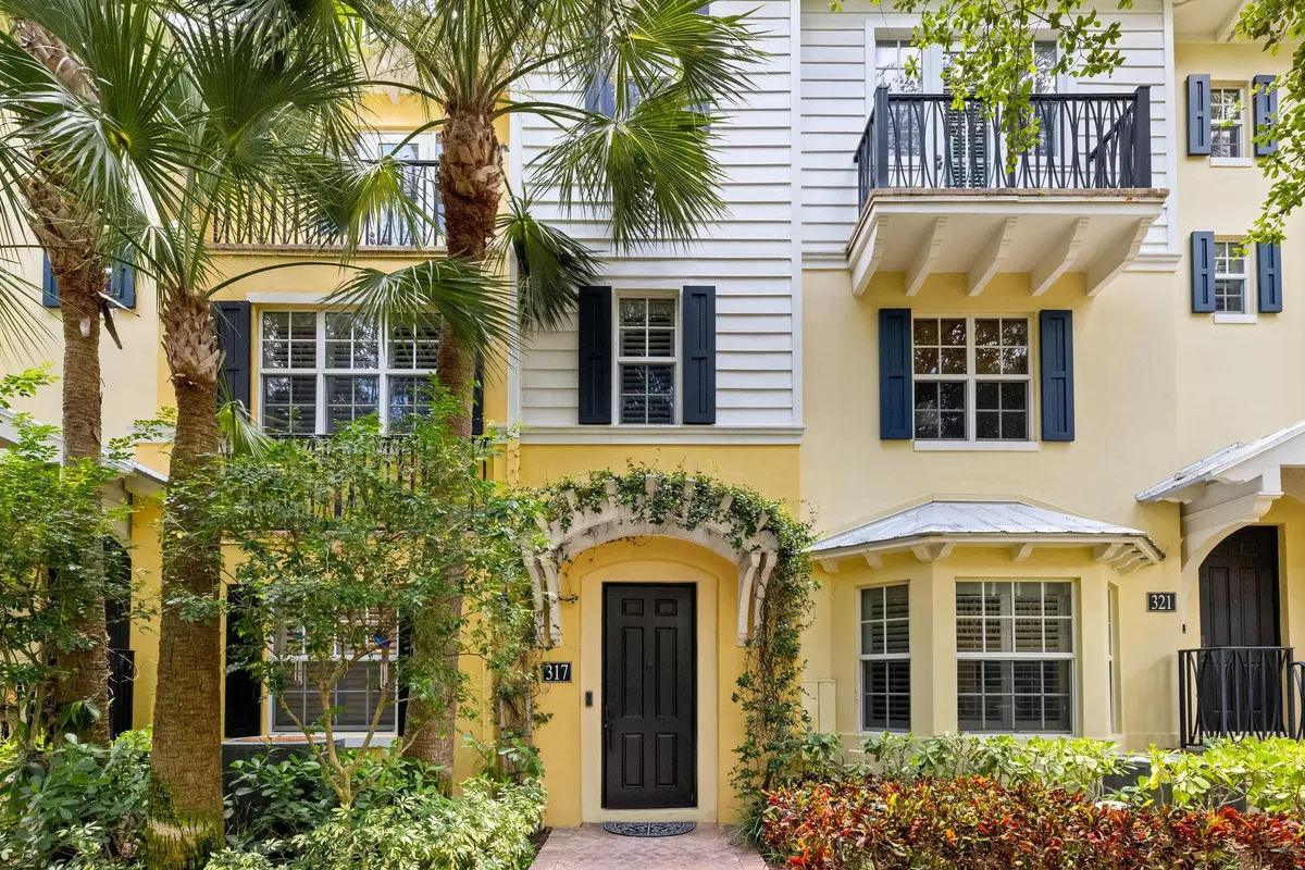 Front Entrance at 317 S Bromeliad, West Palm Beach