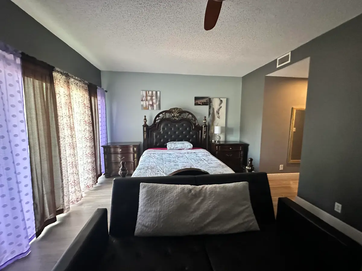 Master bedroom at 12737 WESTHAMPTON Circle, Wellington