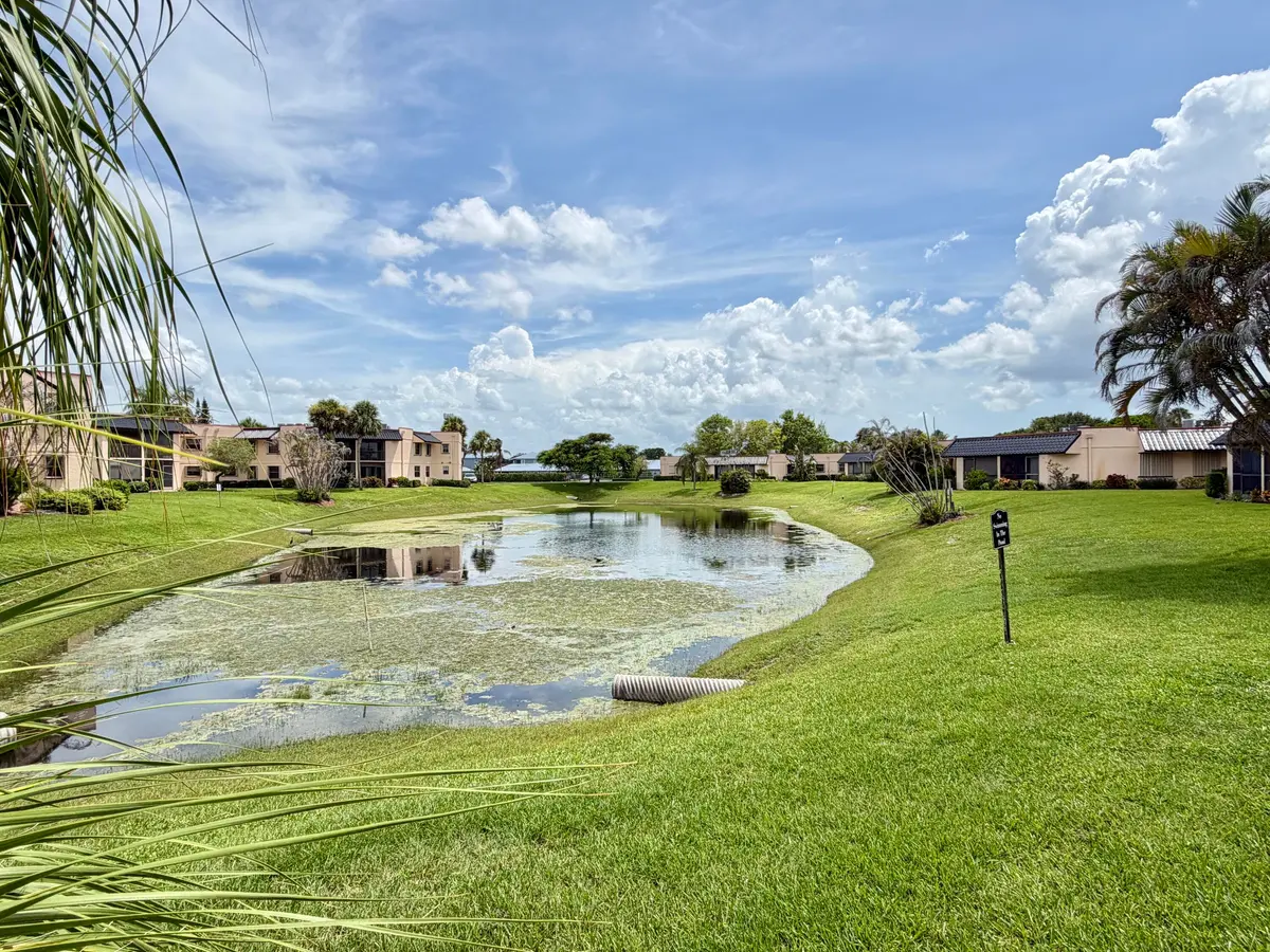 Community Amenities at 1901 NE COLLINS Circle 9-10, Jensen Beach