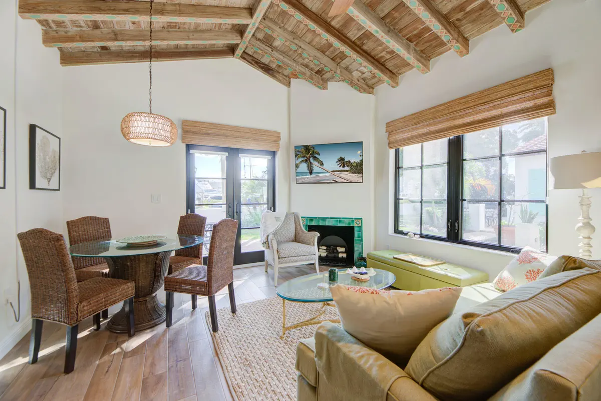 Living Room at 110 Marine Way #3 Valencia, Delray Beach