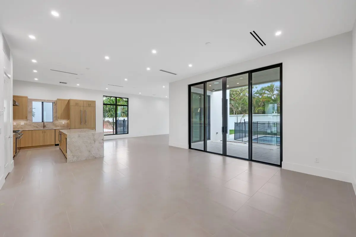 Aspen Model at 16733 Mosaic Place, Delray Beach