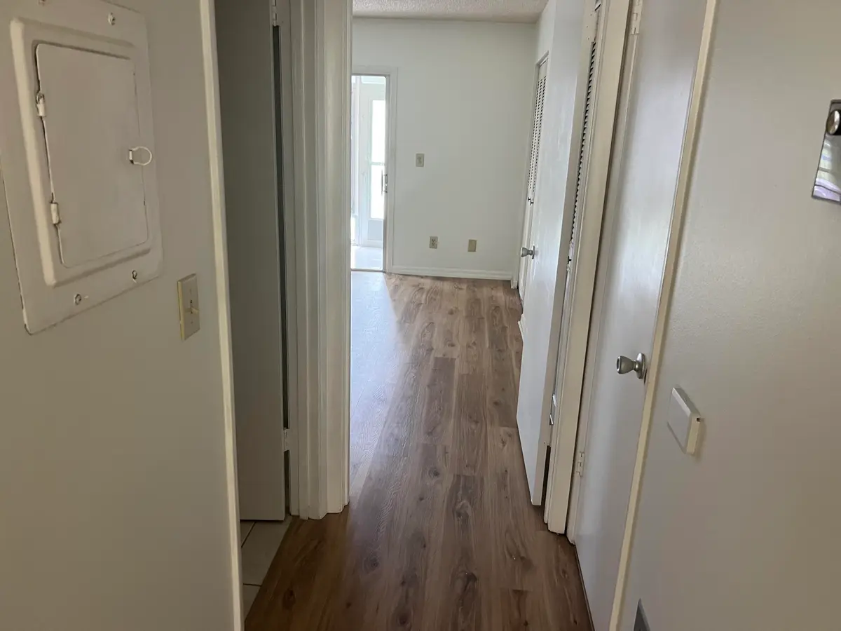 Hallway at 98 Spring Lake Drive 103, Vero Beach