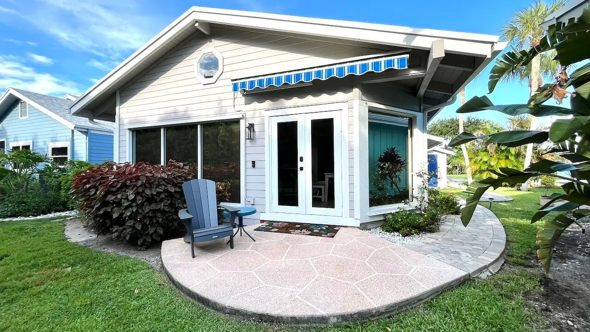 Image 01 at 4044 NE Breakwater Drive, Jensen Beach