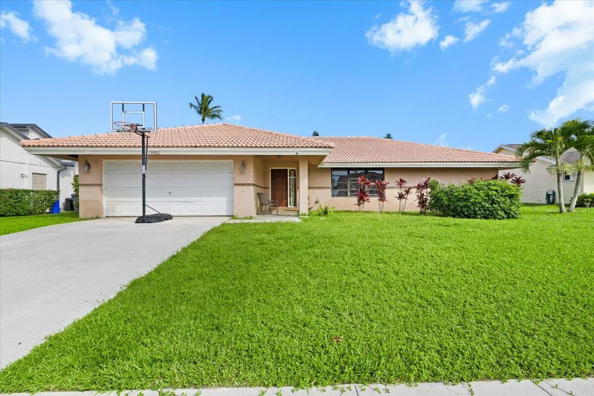 03-424A9764 at 13482 Columbine Avenue, Wellington