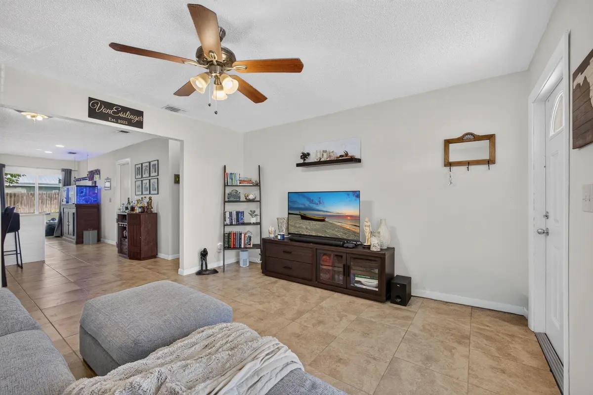 8-web-or-mls-5D1A3181 at 8717 SE SANDY Lane, Hobe Sound