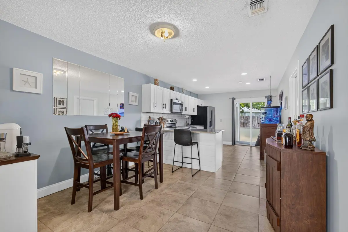 9-web-or-mls-5D1A3186 at 8717 SE SANDY Lane, Hobe Sound