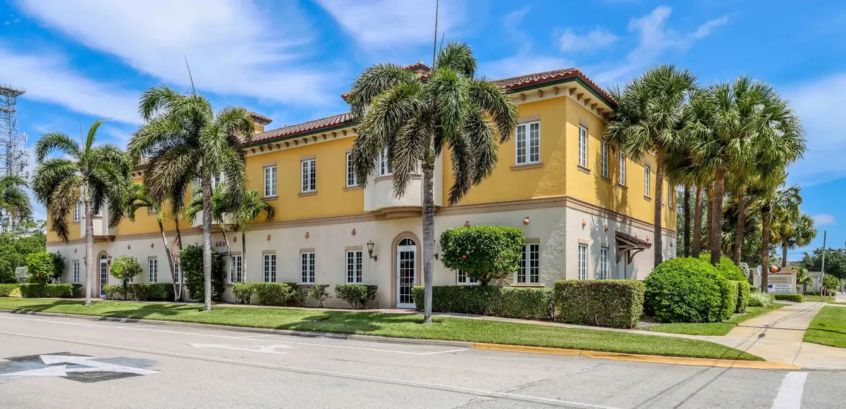 600 citrus 10 at 600 Citrus Avenue, Fort Pierce