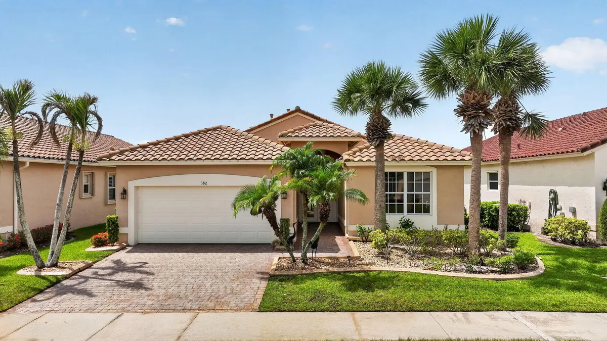 Front View at 382 NW SPRINGVIEW Loop, Port St. Lucie