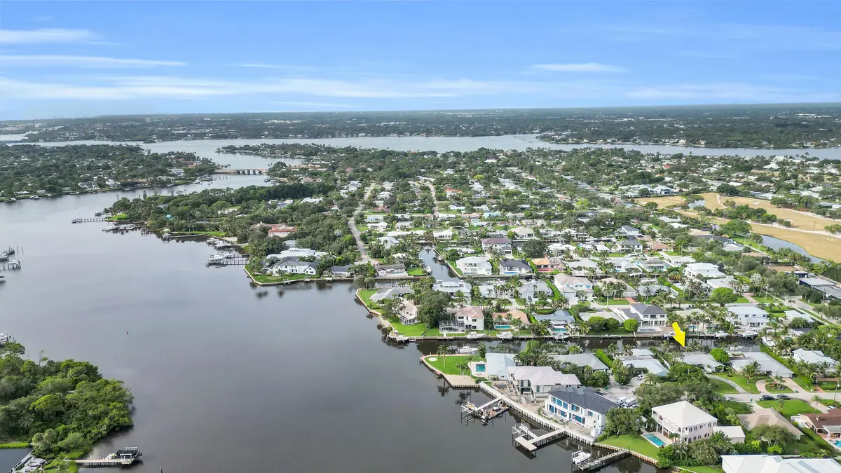 Aerial View at 16 Country Club Circle, Tequesta