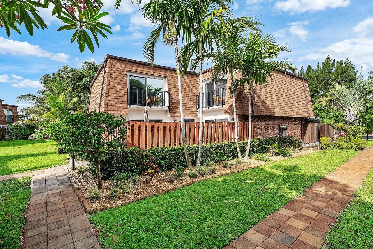 001-2616Southeast5thCircle-BoyntonBeach- at 2616 SE 5TH Circle D, Boynton Beach