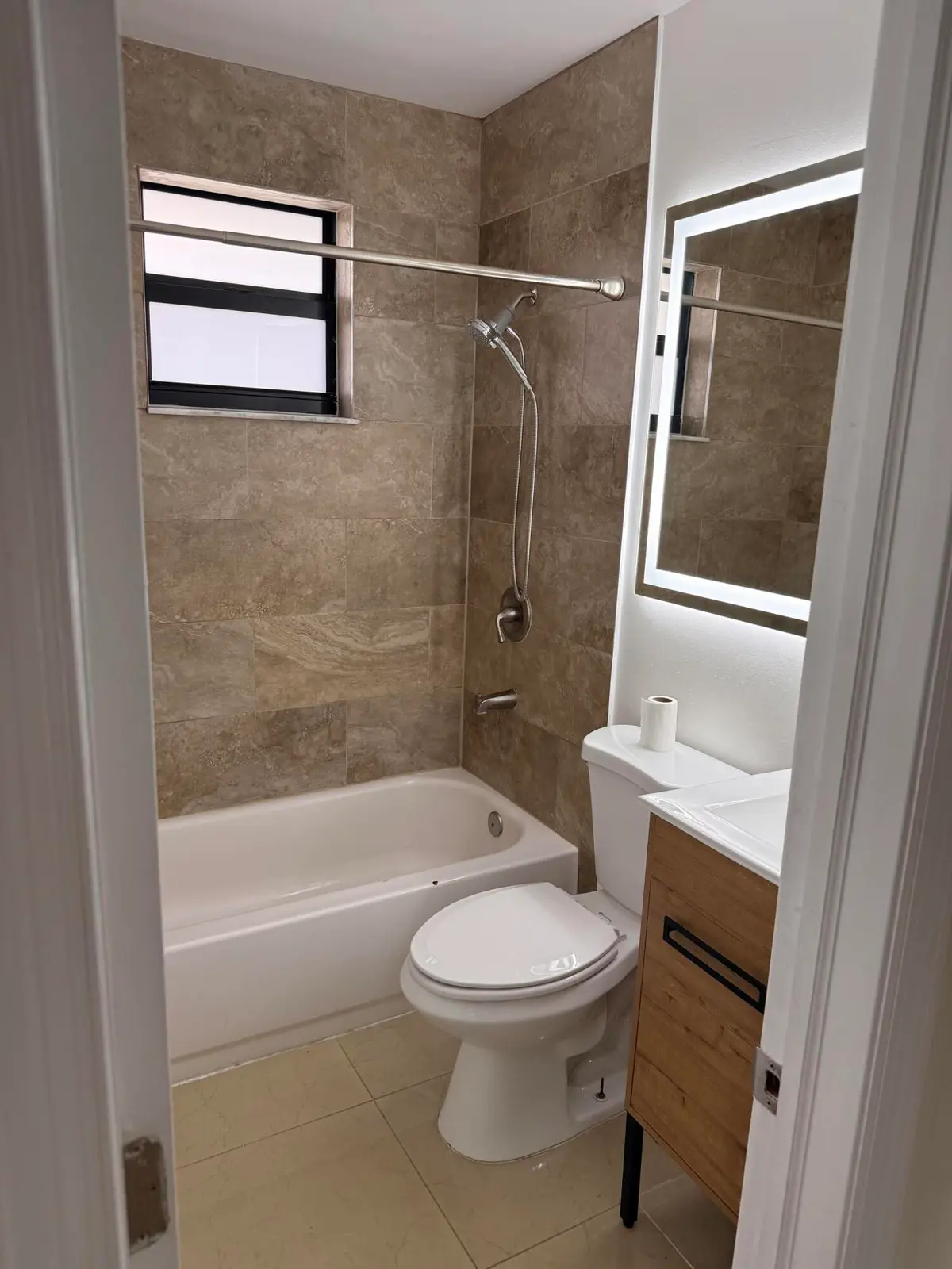 image1 (1) at 1501 NE 7TH Avenue 3, Fort Lauderdale
