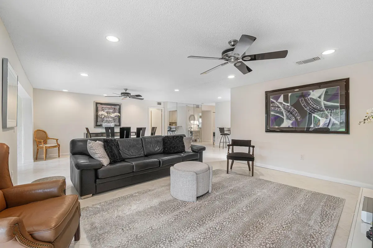 Den/Flex 3rd at 33 Southport Lane A, Boynton Beach