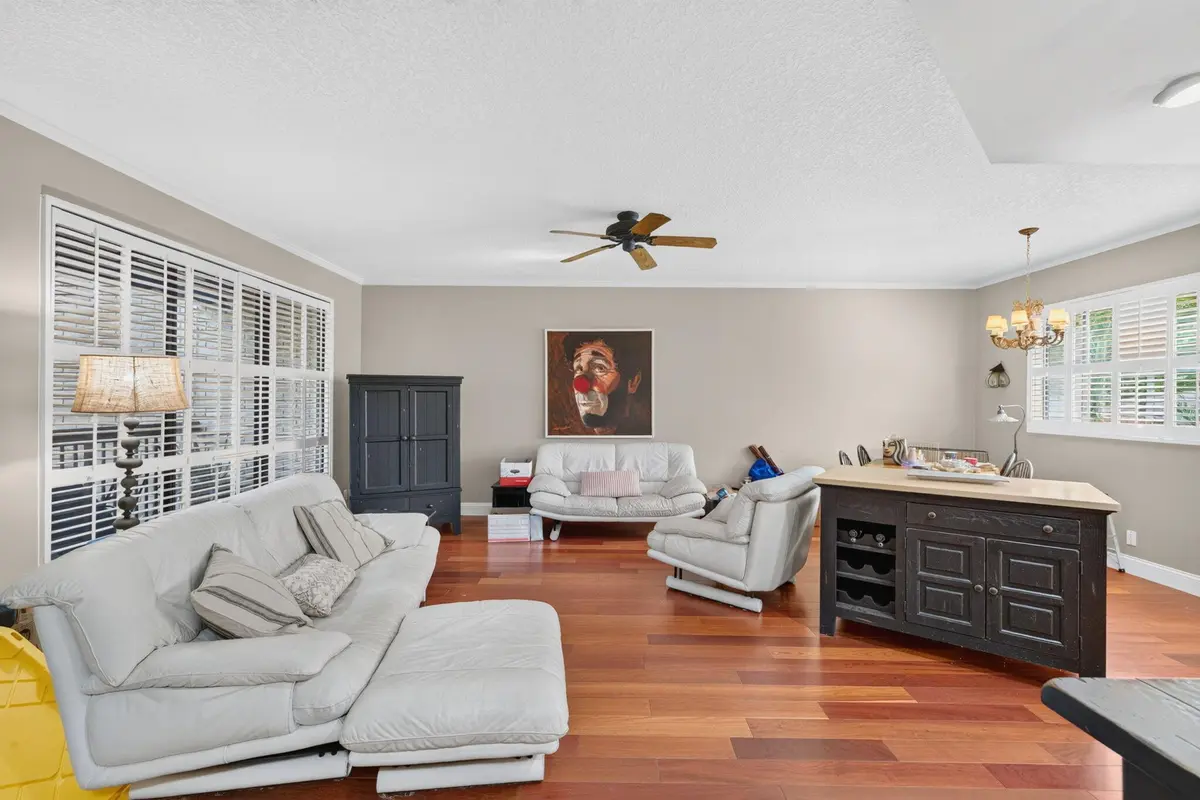 Living Room at 1401 NE 9th Street 20, Fort Lauderdale