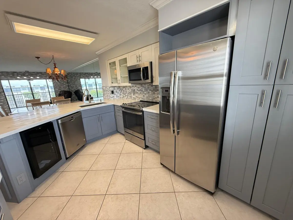 Kitchen at 2215 CYPRESS ISLAND Drive 505, Pompano Beach